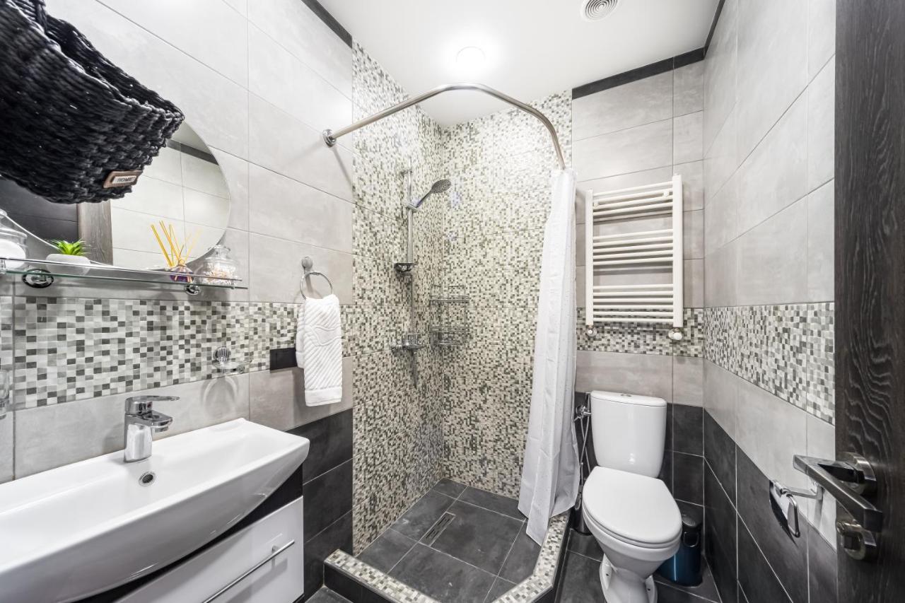 Hotelise I Gin Apartment Jerevan Buitenkant foto